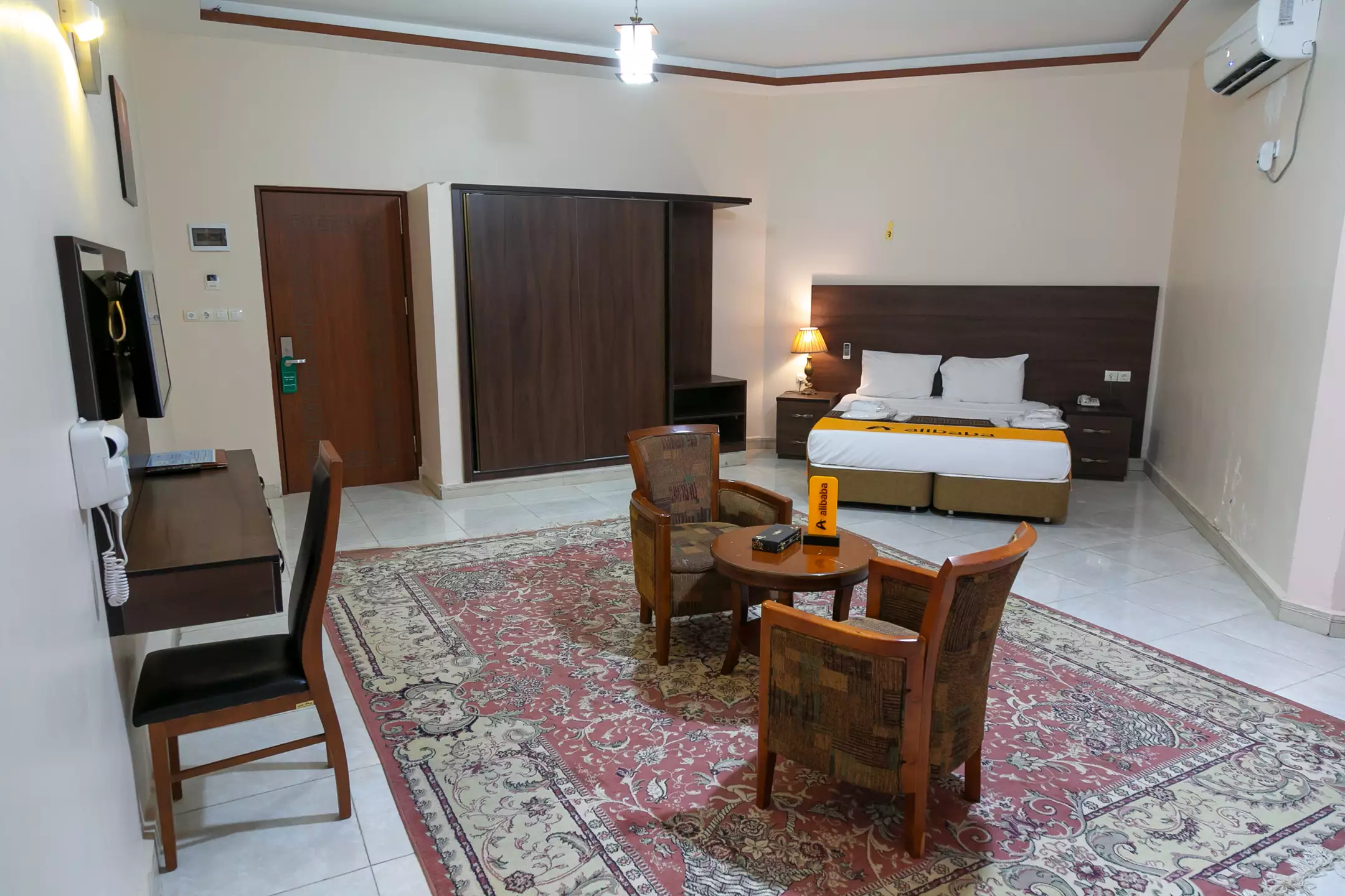 Alibaba https://cdn.alibaba.ir/ostorage/hotel-accommodation-images/685bde0ba1e6f83605b73a07_چهارتخته (1).webp